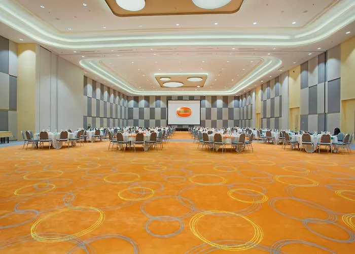 Harris Hotel & Conventions Bekasi