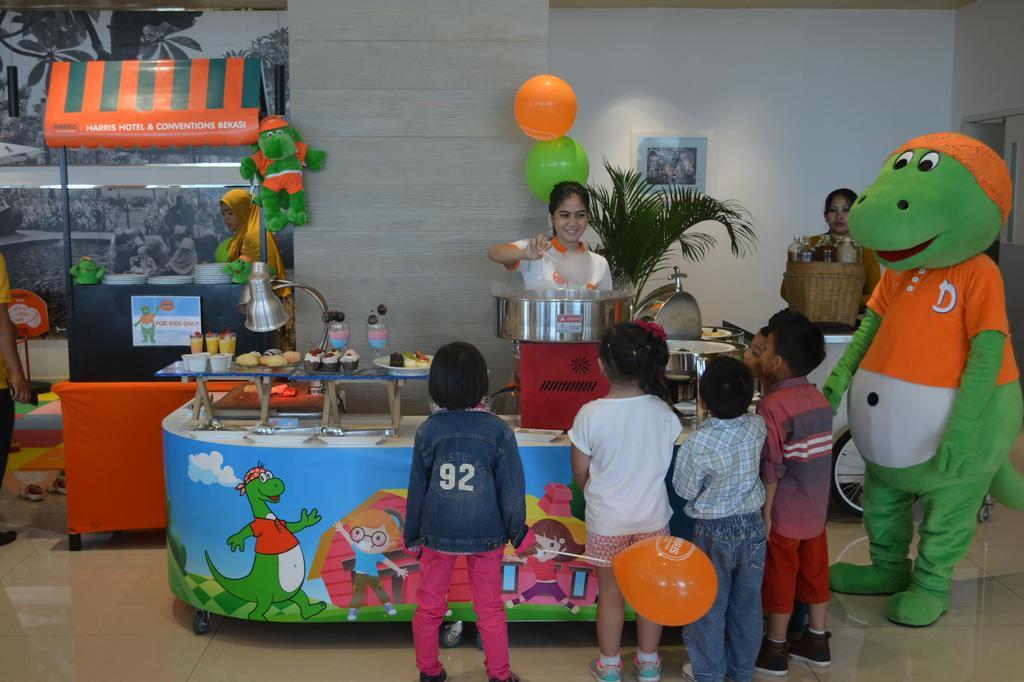 Harris & Conventions Bekasi